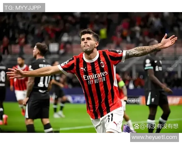 足球明星走通道瞬间展现自信风采 引领全场目光聚焦聚集